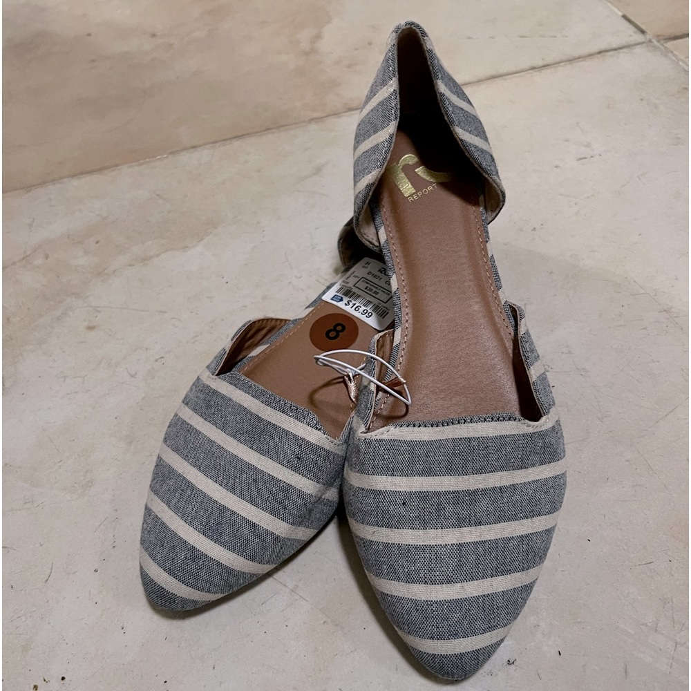 Pointed toe striped slip on